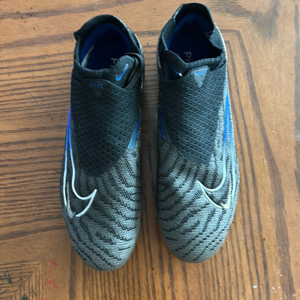 Youth Baseball Cleats Nike Phantom Size 5.5